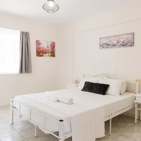Alexandros Luxury Νυδρί